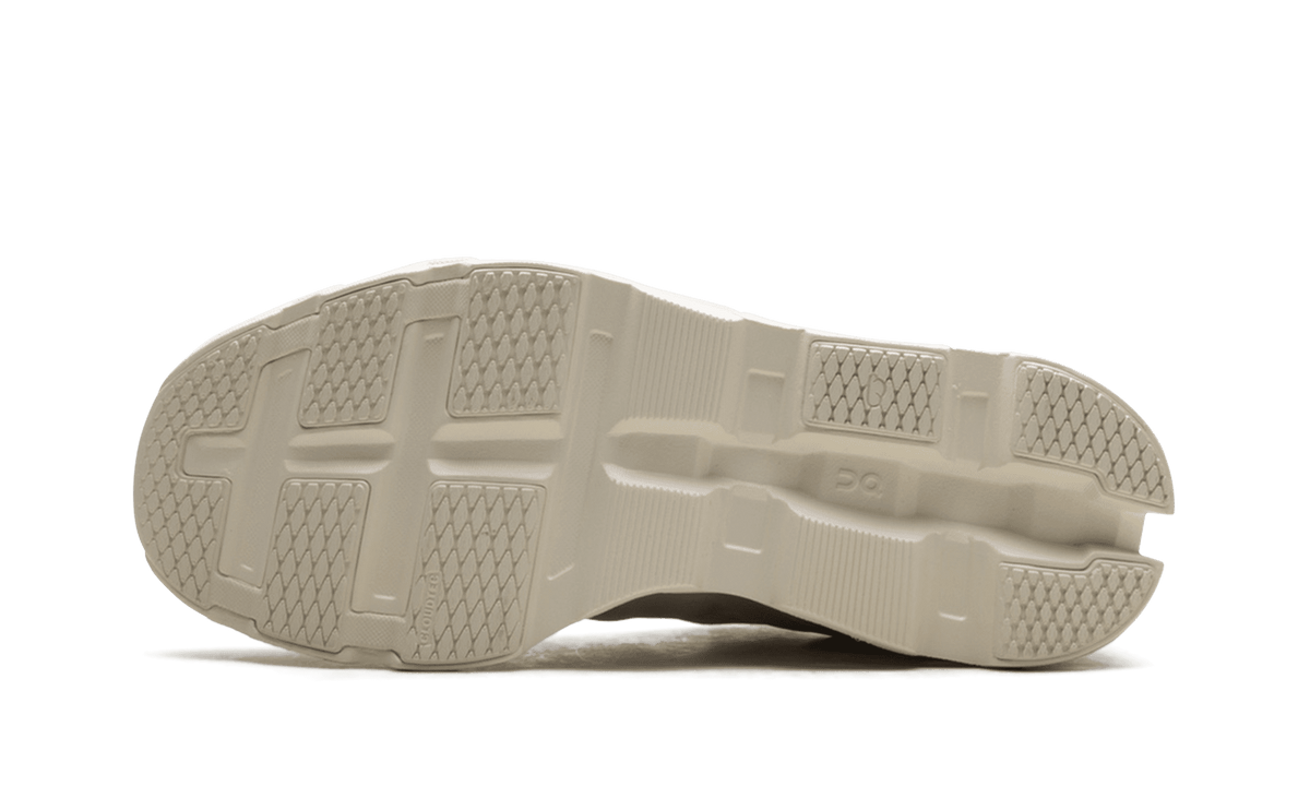On MENS Cloudmonster 2 Invincible "Ivory/White" 3ME30491195 3ME30491195 from Stadium Goods